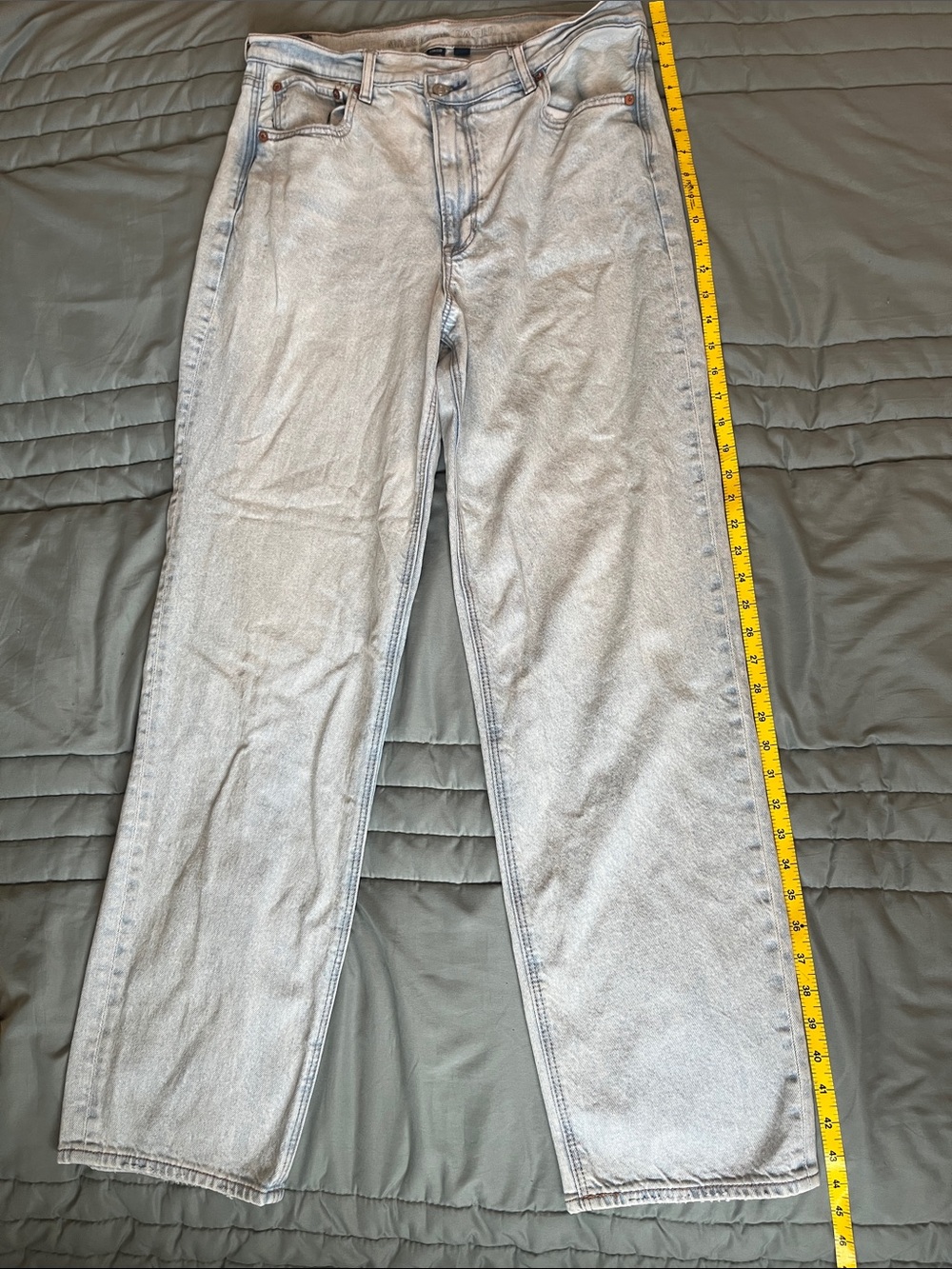 American Eagle Strigid straight leg jeans size 12 Long
